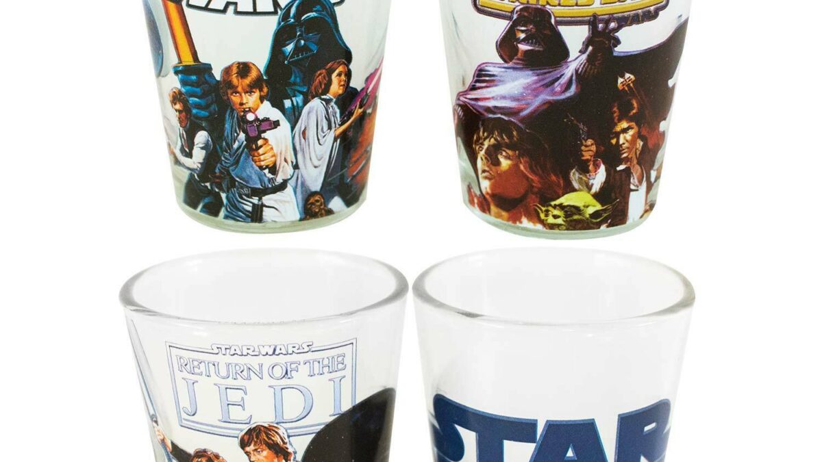 Star Wars The Mandalorian and IG-11 Image 16 Ounce Pint Glass Set